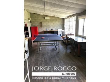 Venta de casa quinta en Brandsen. Barrio La Dolly