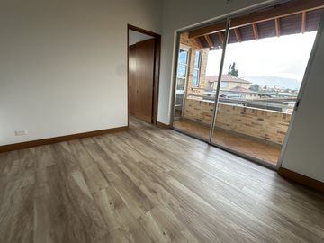 casa en venta en cajica milla de oro. Cod V5459
