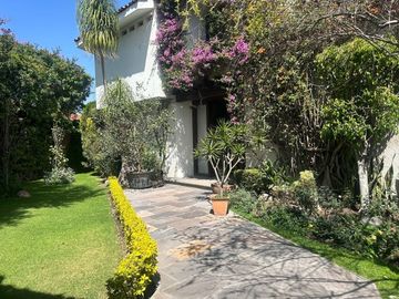 Casa en Venta, Residencial Santa Cruz Guadalupe, Zavaleta, Puebla,