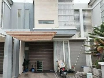 Rumah Full Furnish Royal Park Gunung Anyar Under 1M