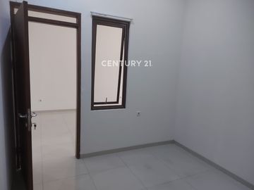Rumah Bagus Sekali Lingkungan Aman Di Taman Kopo Indah 2  Bandung