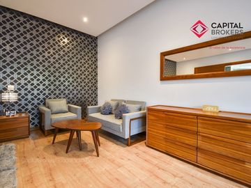 Casa en Venta de Lujo en Puerta de Hierro con Elevador y Cine