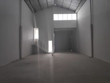 Gudang Lokasi Strategis, Duta Indah Sentoha di Periuk Tangerang