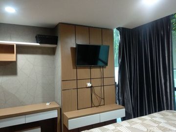 Apartment Kemang Village Residence - Type 2+2 Br & Furnished A1903