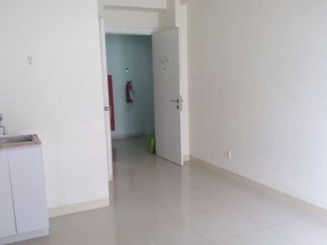 apartemen the green pramuka mall tower