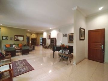 Town House + Office Room di Cilandak Kondisi Unfurnished HSE-A0555