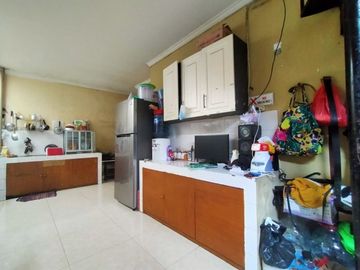 Town House + Office Room di Cilandak Kondisi Unfurnished HSE-A0555