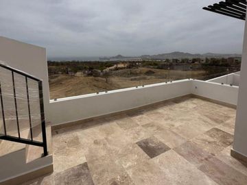 Casa con rooftop, casas club, alberca, canchas El tezal, Cabo San Lucas venta.