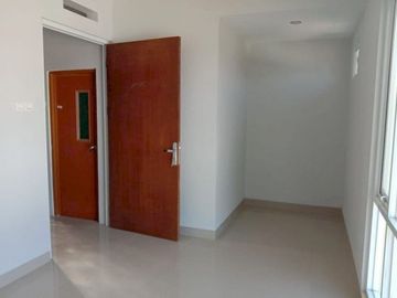 Rumah Baru di Riung Galeri Cipamokolan Bandung