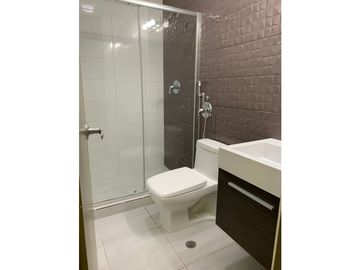 SE VENDE HERMOSO APARTAMENTO PH METROPOLITAN PARK !!!!!