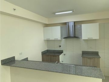 SE VENDE HERMOSO APARTAMENTO PH METROPOLITAN PARK !!!!!