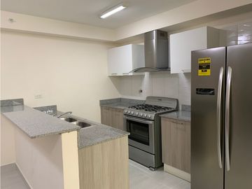 SE VENDE HERMOSO APARTAMENTO PH METROPOLITAN PARK !!!!!