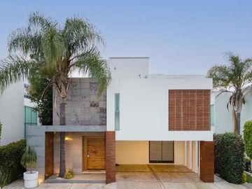 RESIDENCIA EN LOMAS DE ANGELOPOLIS#1 CLUSTER 444 VENTA $10,500.000.00NEGOCIABLE