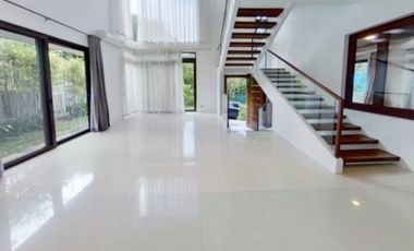 5BR Luxury House for Sale/Rent in McKinley Hill, Taguig