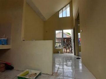 Rumah Baru 1 Lnt, LT 66 m&sup2;, Rp 360 Juta, di Sawangan, Depok.