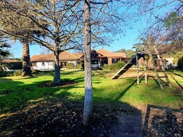 Casa venta de 4D/4B Parcela Condominio Talagante