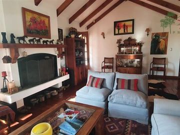 Casa venta de 4D/4B Parcela Condominio Talagante