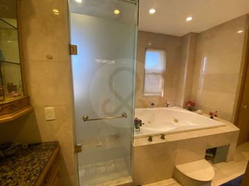 Departamento en venta en Bosques de las Palmas
