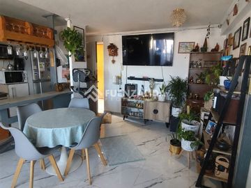 Departamento en venta de 2 dorm. en Maipú