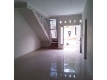 Rumah Minimalis dekat Halte Busway CBD Ciledug Tangerang