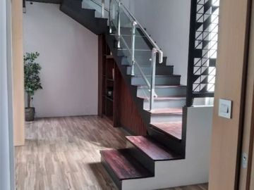 Rumah mewah metro margahayu dekat ciwastra, kiaracondong