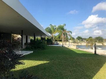 CASA EN VENTA EN MÉRIDA
