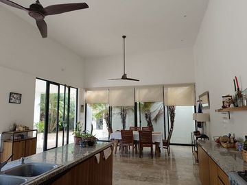 CASA EN VENTA EN MÉRIDA