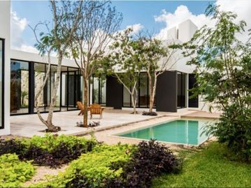 CASA EN VENTA EN MÉRIDA