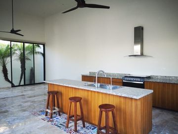 CASA EN VENTA EN MÉRIDA