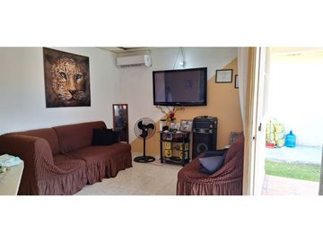 SE VENDE CASA EN VALLE HERMOSO
