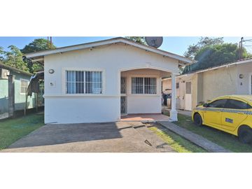 SE VENDE CASA EN VALLE HERMOSO