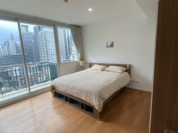 3-Bedroom Apartment Asoke