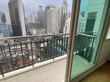3-Bedroom Apartment Asoke