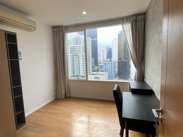 3-Bedroom Apartment Asoke