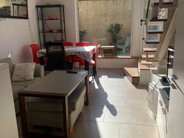 Departamento de 2 ambientes con cochera en venta en Olivos