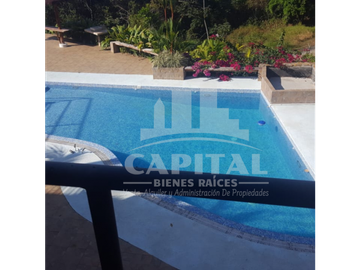 SE VENDE CASA CON VISTA A LA CIUDAD EN LAS VISTAS DE CERRO AZUL