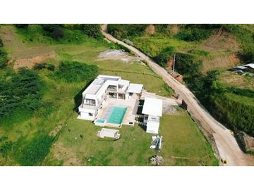 Venta Finca Moderna en San Jerónimo  Antioquia