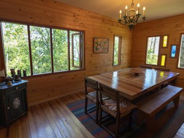 Exclusiva Parcela De 1 Ha Con Casa A Orilla Del Lago Calafquén