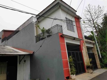 Rumah Bintaro Jakarta Selatan Strategis