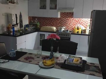 Rumah Bintaro Jakarta Selatan Strategis
