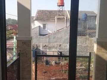 Rumah Mewah 2 Lantai di Pondok Benda Baru Pamulang