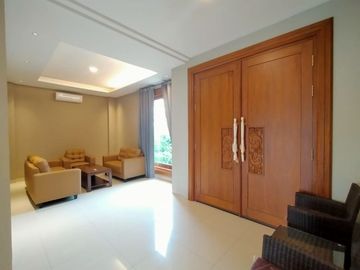 For Rent Town House at Cilandak with Pool &Furnished HSE-A0463