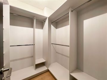 Departamento en venta de 6 dorm. en Lo Barnechea