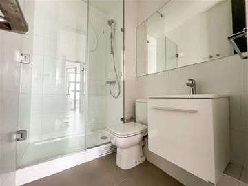 Departamento en venta de 6 dorm. en Lo Barnechea