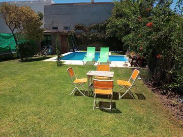 Casa Funes  tres dormitorios con pileta en venta