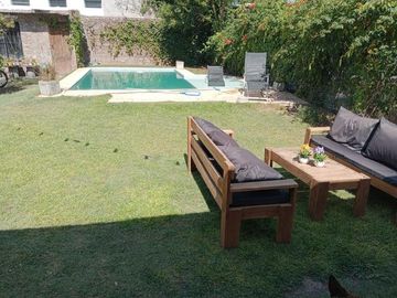 Casa Funes  tres dormitorios con pileta en venta