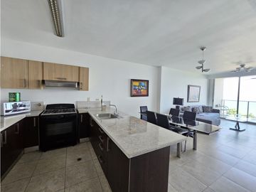 Venta de apartamento en Avenida Balboa, PH H2O