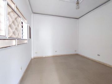 casa en venta en el llano. Cod V27887