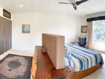Casa en Fraccionamiento en Tabachines Cuernavaca - CAEN-936-Fr