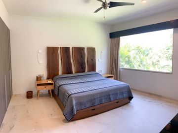 Casa en Fraccionamiento en Tabachines Cuernavaca - CAEN-936-Fr